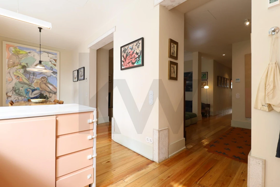 Apartamento T2 para Venda em Santo António Foto 11