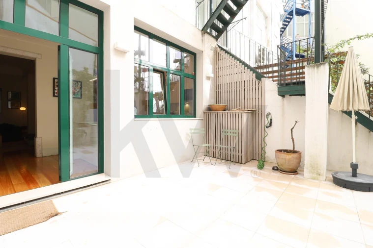 Apartamento T2 para Venda em Santo António Foto 14