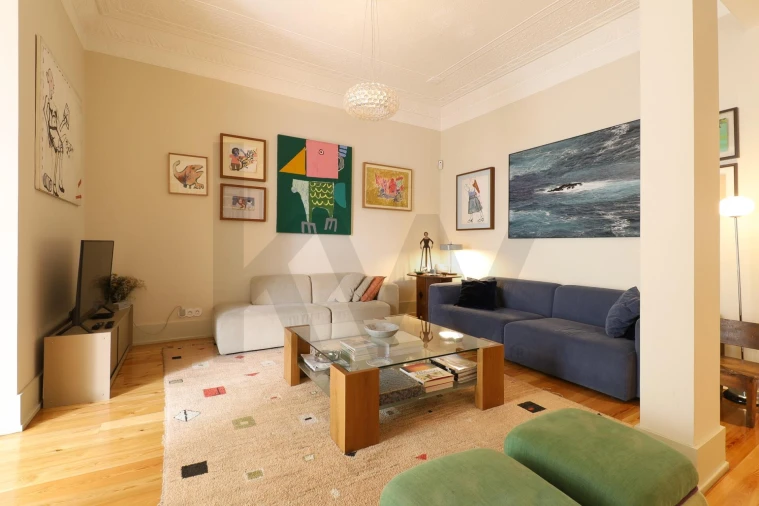 Apartamento T2 para Venda em Santo António Foto 3