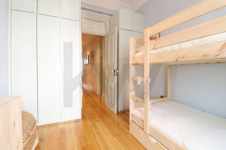 Apartamento T2 para Venda em Santo António Foto 29