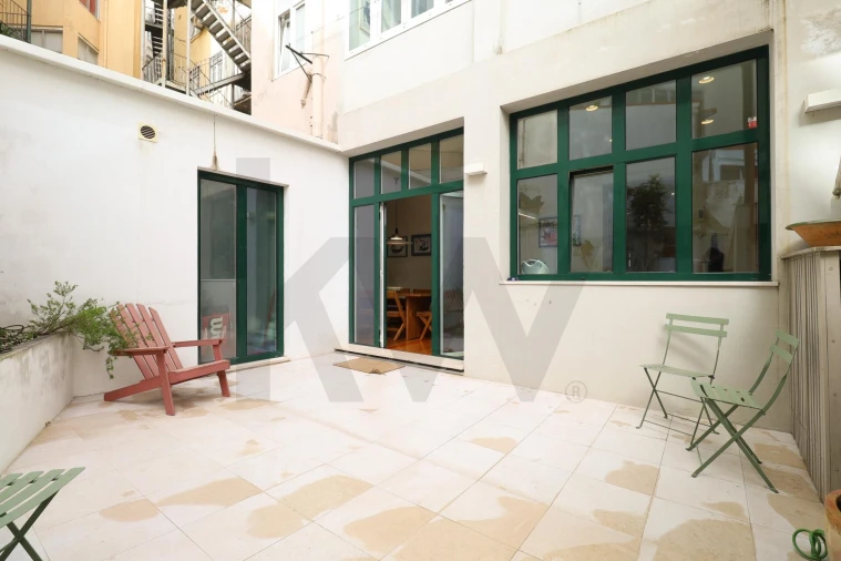 Apartamento T2 para Venda em Santo António Foto 15