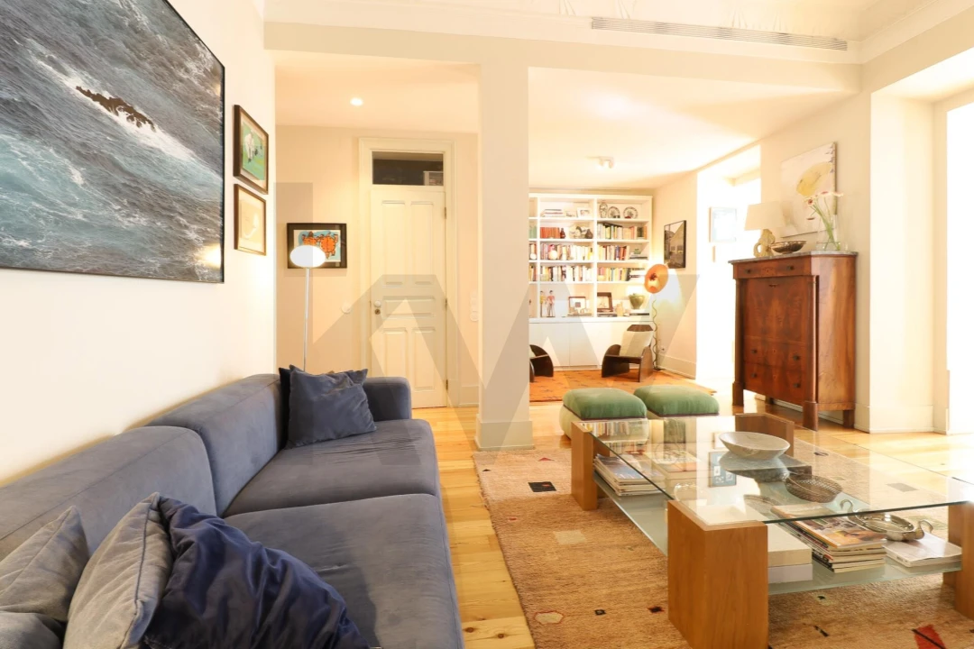 Apartamento T2 para Venda em Santo António Foto 2