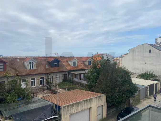 Apartamento T1 para Arrendamento em Cedofeita, Santo Ildefonso, Sé, Miragaia, São Nicolau e Vitória Foto 12