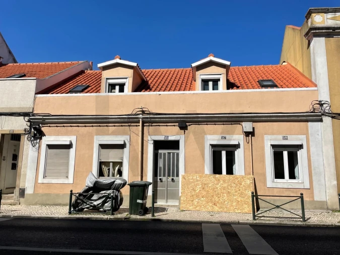 Apartamento T2 para Arrendamento em Campo de Ourique Foto 24