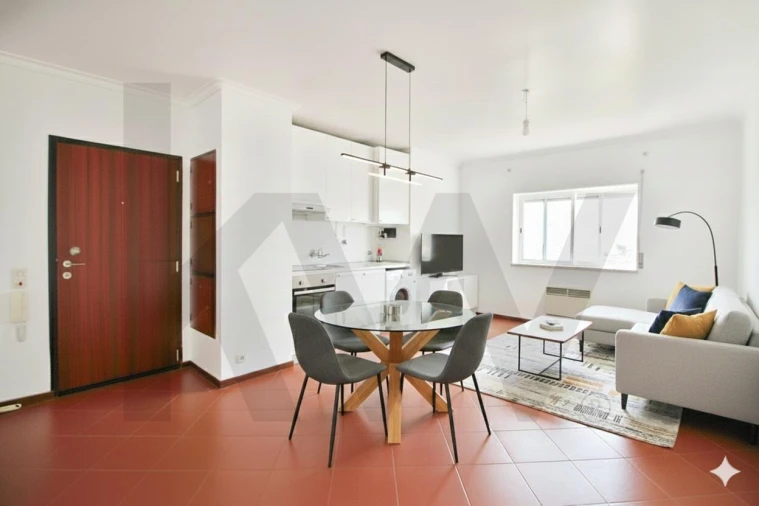 Apartamento T1 para Venda em Carcavelos e Parede Foto 3