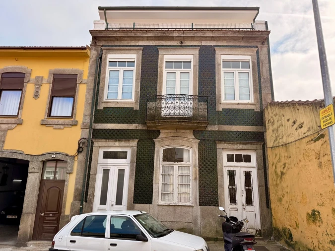 Moradia T7 para Venda em Bonfim Foto 1