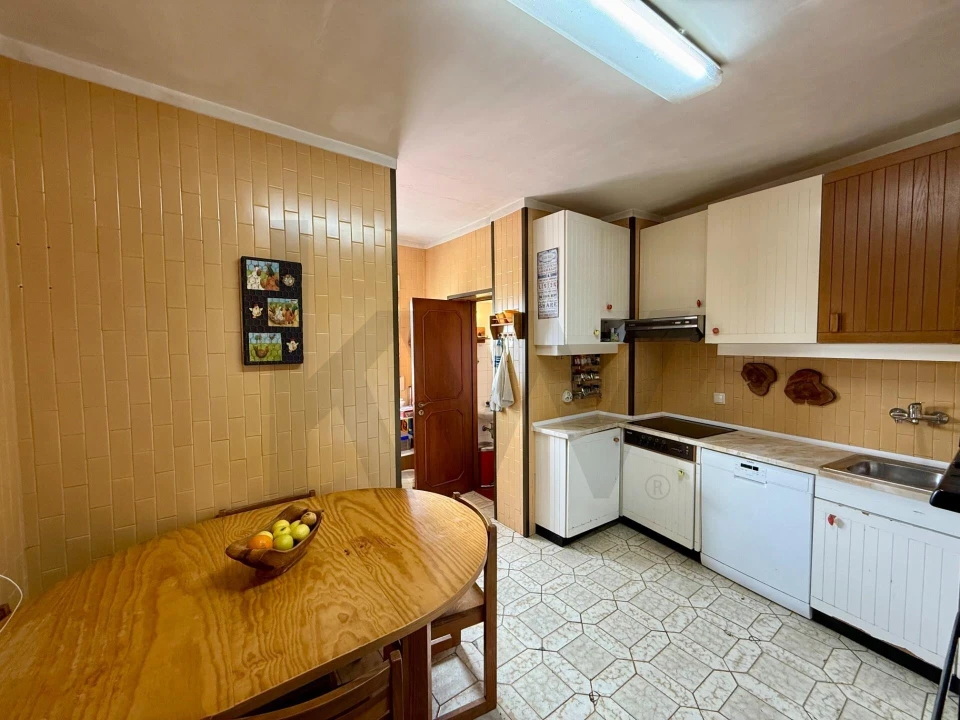 Moradia T7 para Venda em Bonfim Foto 17