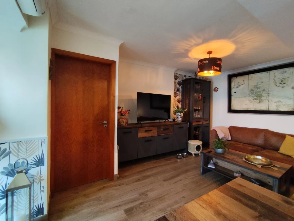 Moradia T2 para Venda em Ovoa e Vimieiro Foto 6