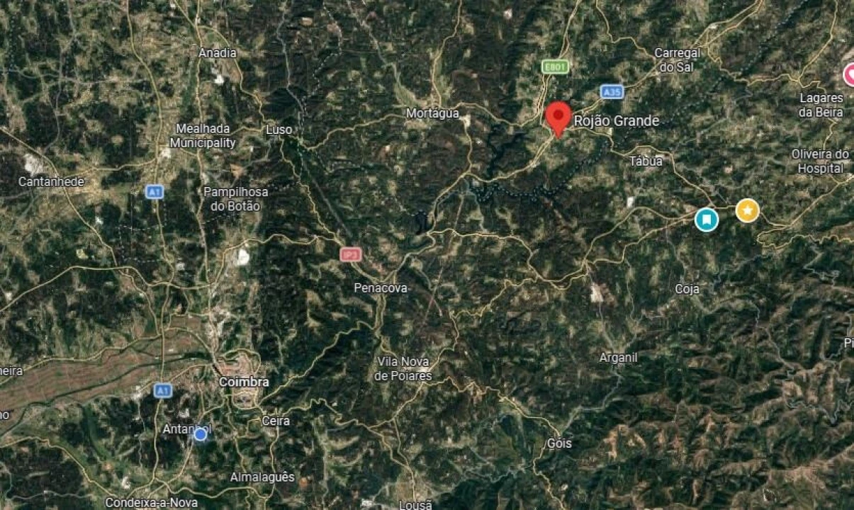 Moradia T2 para Venda em Ovoa e Vimieiro Foto 22