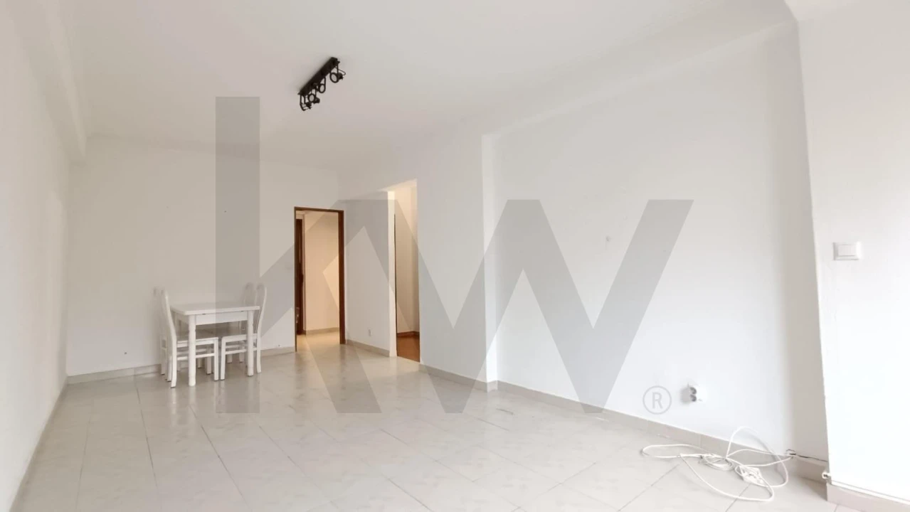 Apartamento T3 para Arrendamento em Charneca de Caparica e Sobreda Foto 30