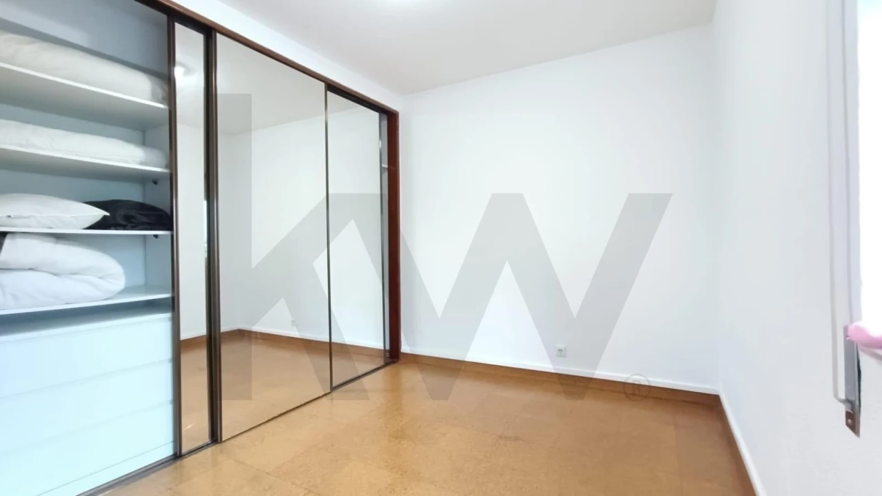 Apartamento T3 para Arrendamento em Charneca de Caparica e Sobreda Foto 15