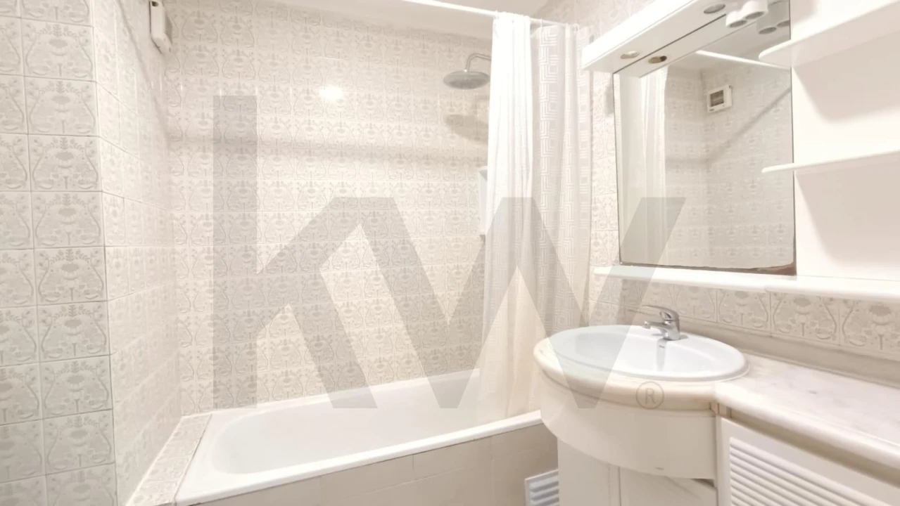 Apartamento T3 para Arrendamento em Charneca de Caparica e Sobreda Foto 23