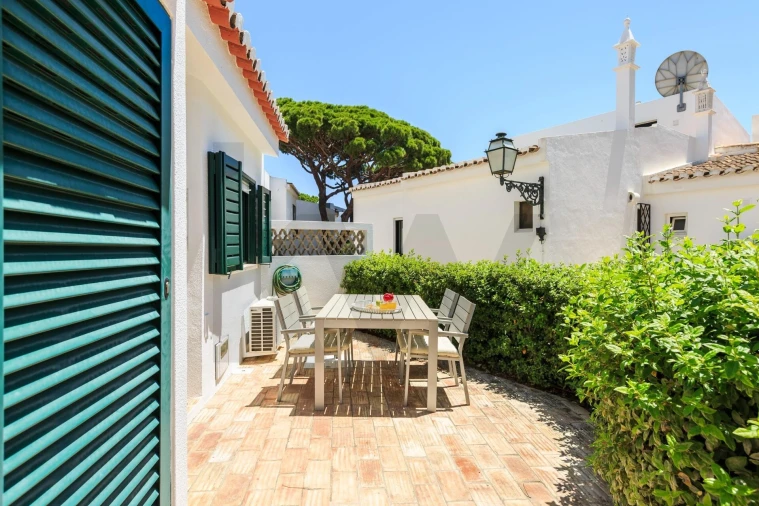 Moradia T3 para Venda em Almancil Foto 34