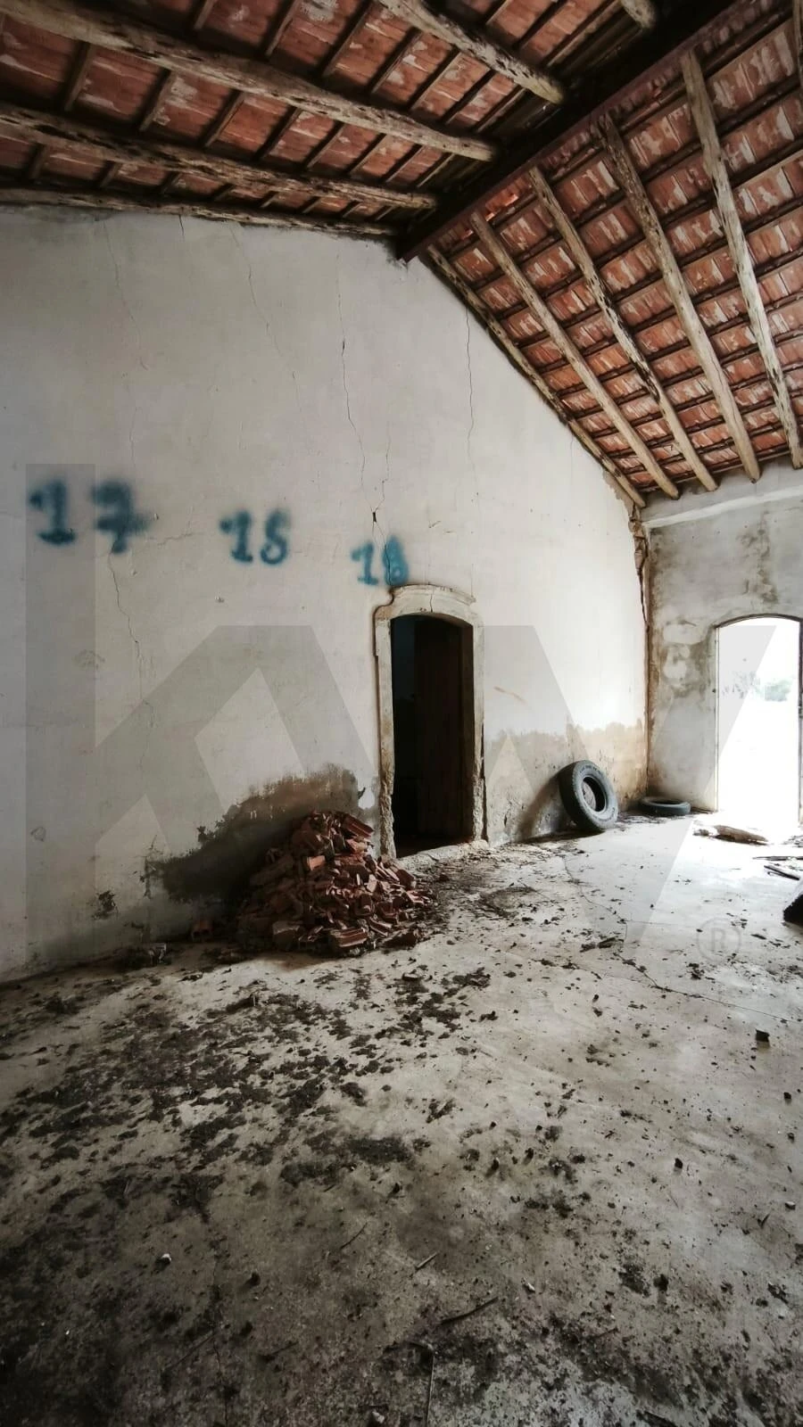 Armazém para Venda em Loule (São Clemente) Foto 6