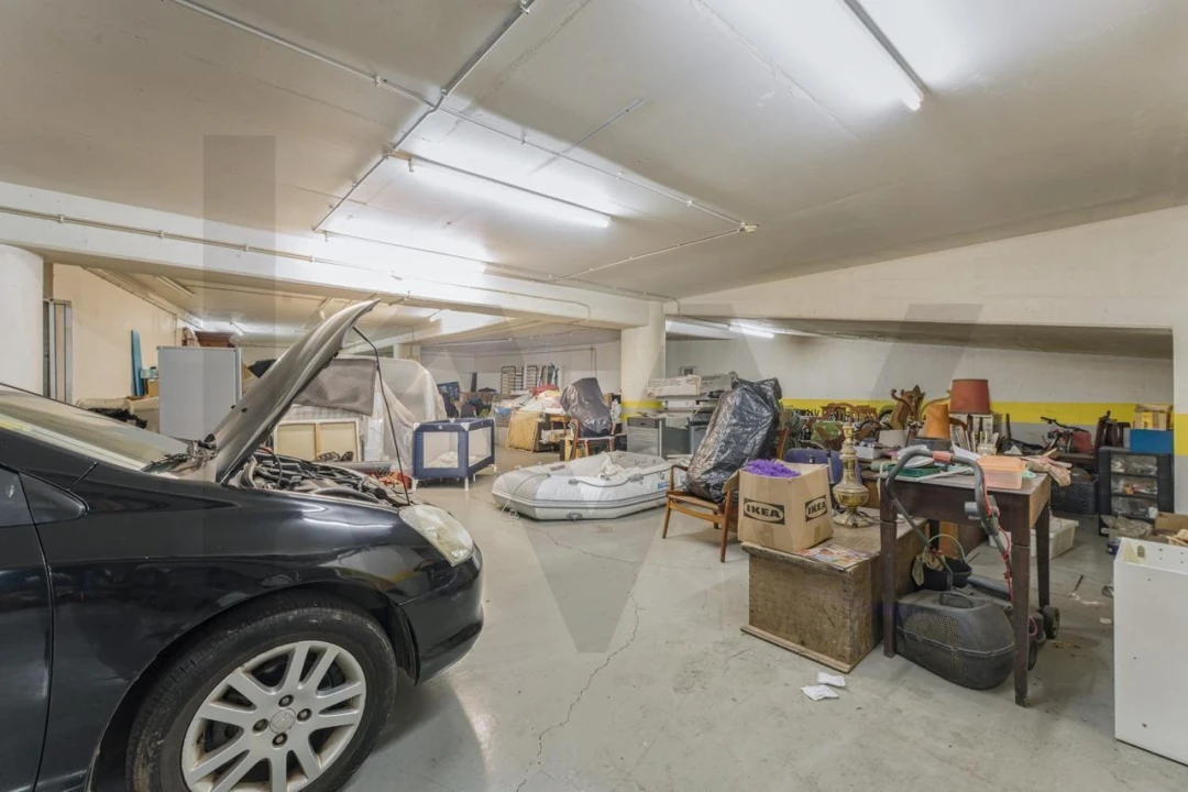 Armazém para Venda em Funchal (São Pedro) Foto 11