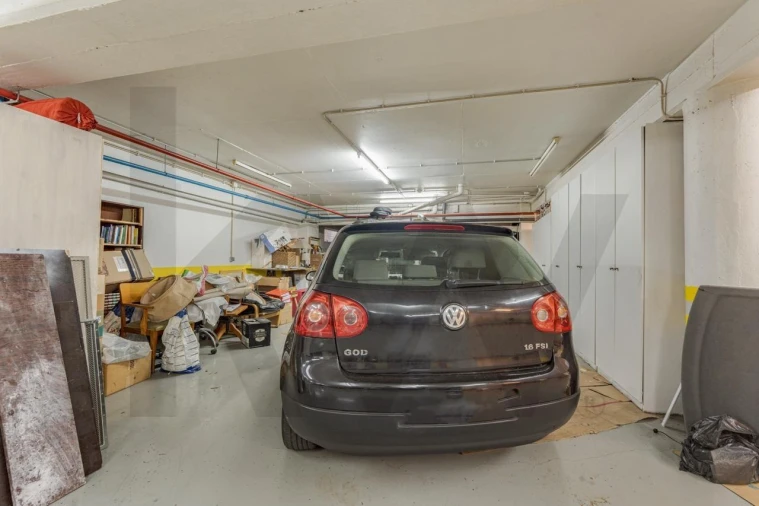 Armazém para Venda em Funchal (São Pedro) Foto 9