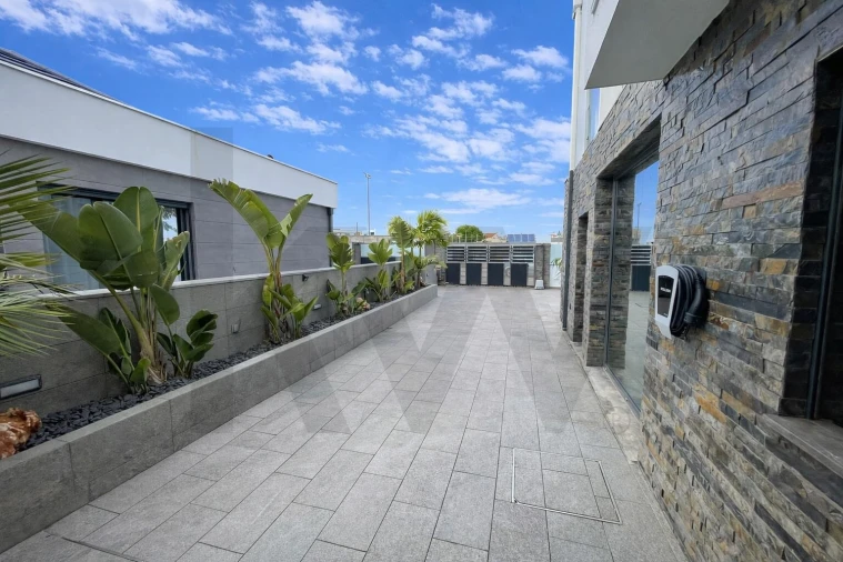 Moradia T4 para Venda em Charneca de Caparica e Sobreda Foto 26