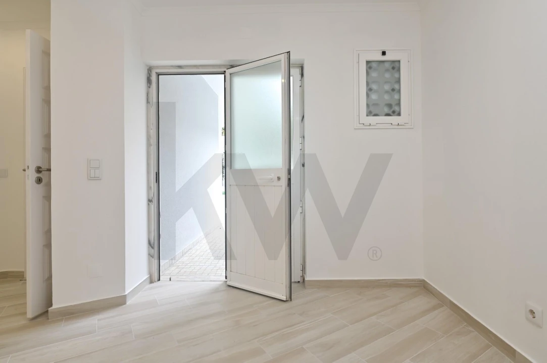 Moradia T4 para Venda em Alcabideche Foto 35