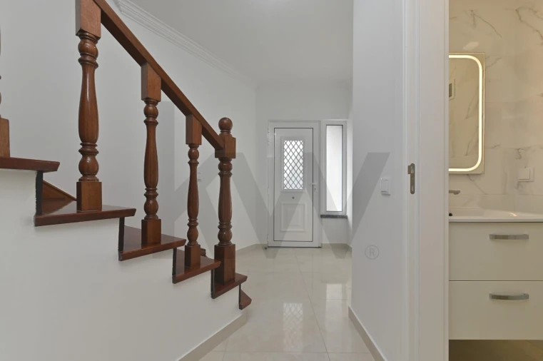 Moradia T4 para Venda em Alcabideche Foto 16