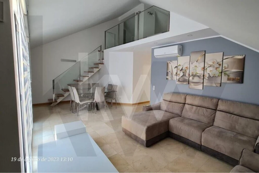 Apartamento T2 para Arrendamento em Funchal (Santa Luzia) Foto 5