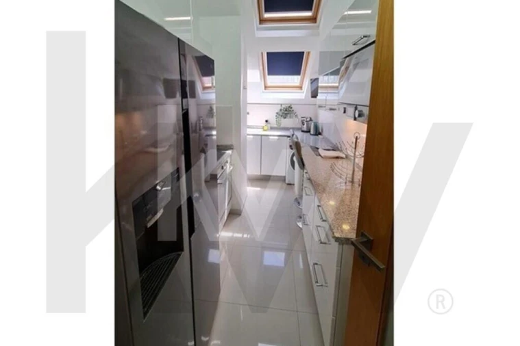 Apartamento T2 para Arrendamento em Funchal (Santa Luzia) Foto 10