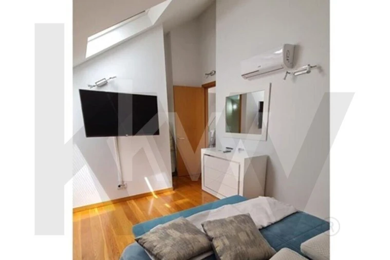 Apartamento T2 para Arrendamento em Funchal (Santa Luzia) Foto 15