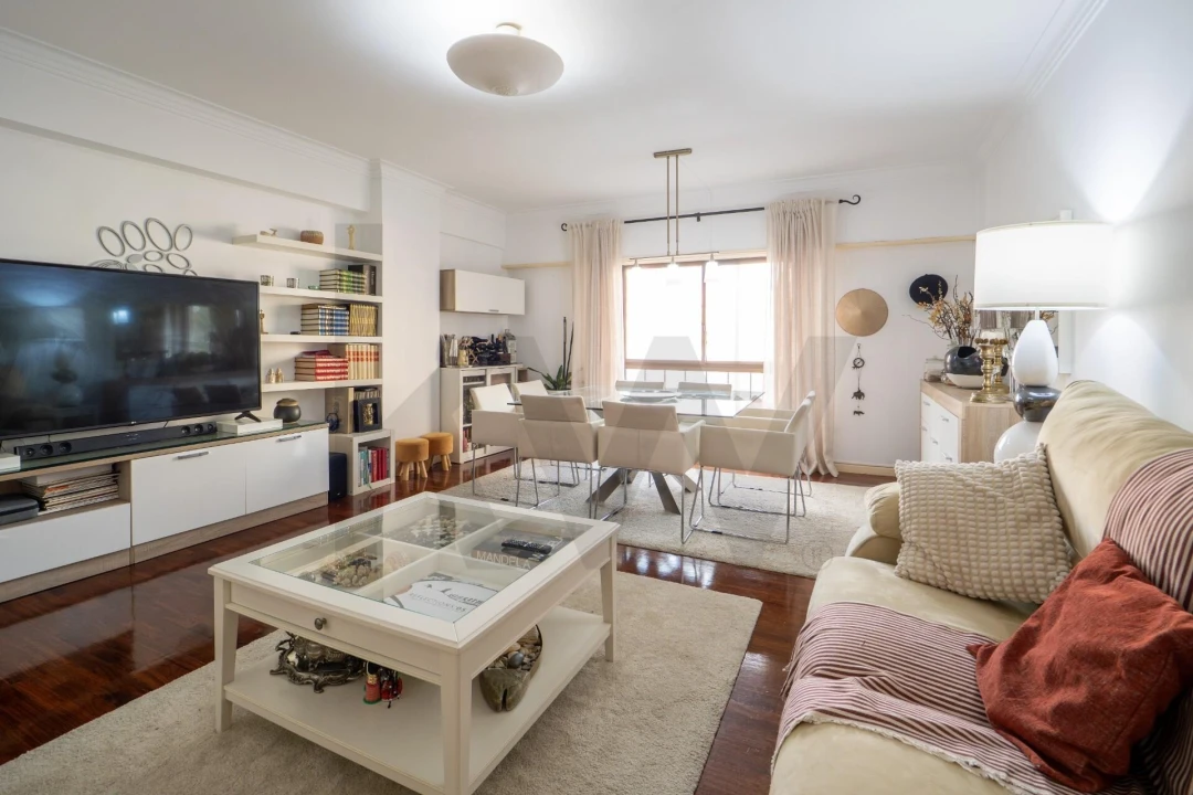 Apartamento T2 para Venda em Cacém e São Marcos Foto 8