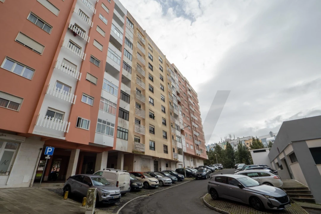 Apartamento T2 para Venda em Cacém e São Marcos Foto 38