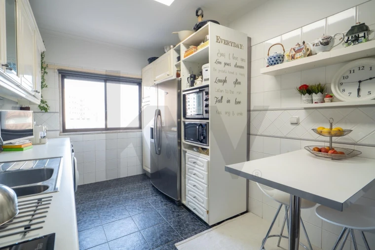 Apartamento T2 para Venda em Cacém e São Marcos Foto 9