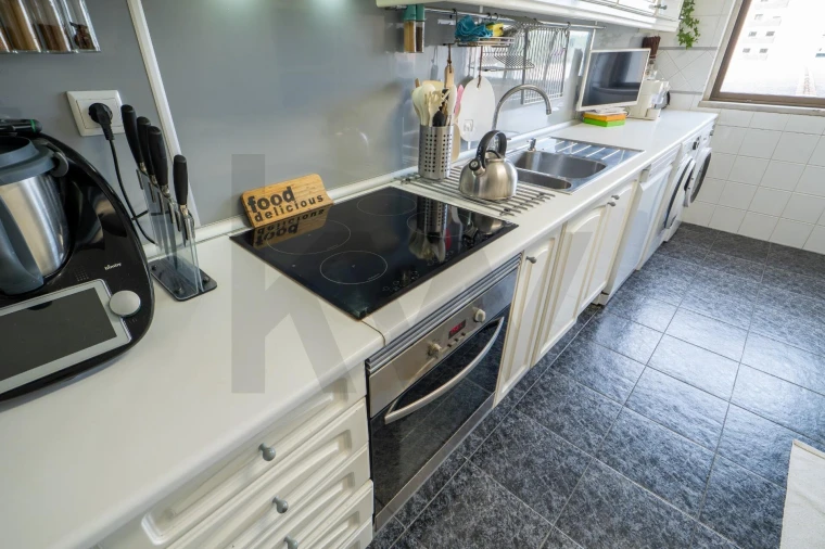 Apartamento T2 para Venda em Cacém e São Marcos Foto 12