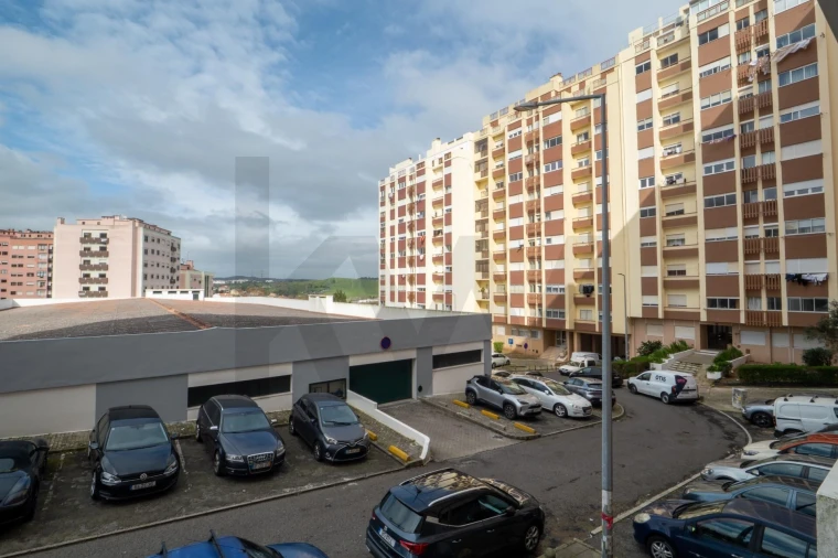 Apartamento T2 para Venda em Cacém e São Marcos Foto 33