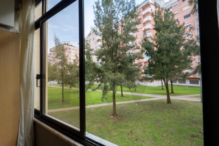 Apartamento T2 para Venda em Cacém e São Marcos Foto 32