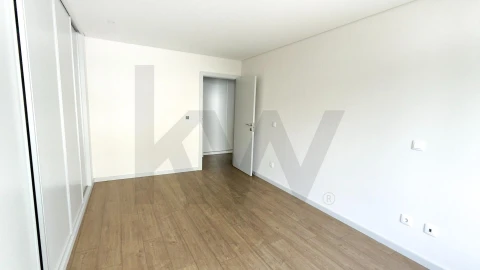 Apartamento T3 para Venda em Cedofeita, Santo Ildefonso, Sé, Miragaia, São Nicolau e Vitória