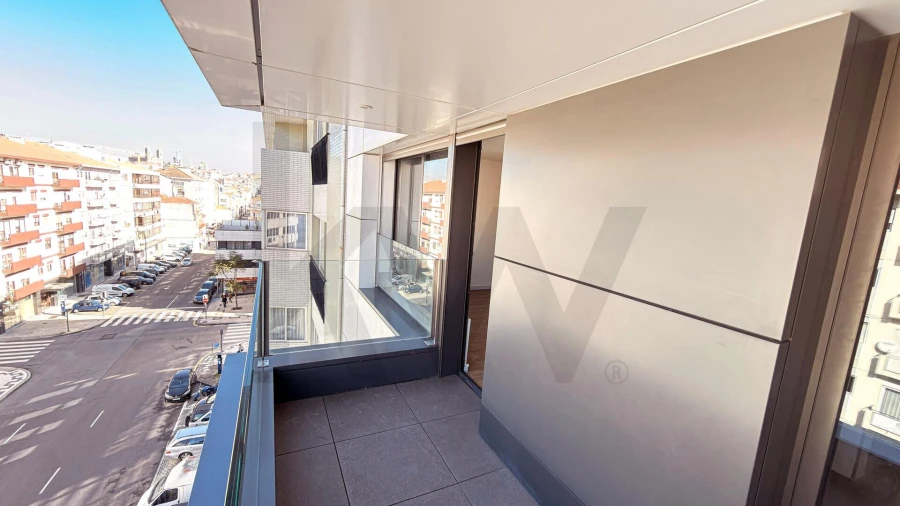 Apartamento T3 para Venda em Cedofeita, Santo Ildefonso, Sé, Miragaia, São Nicolau e Vitória Foto 4