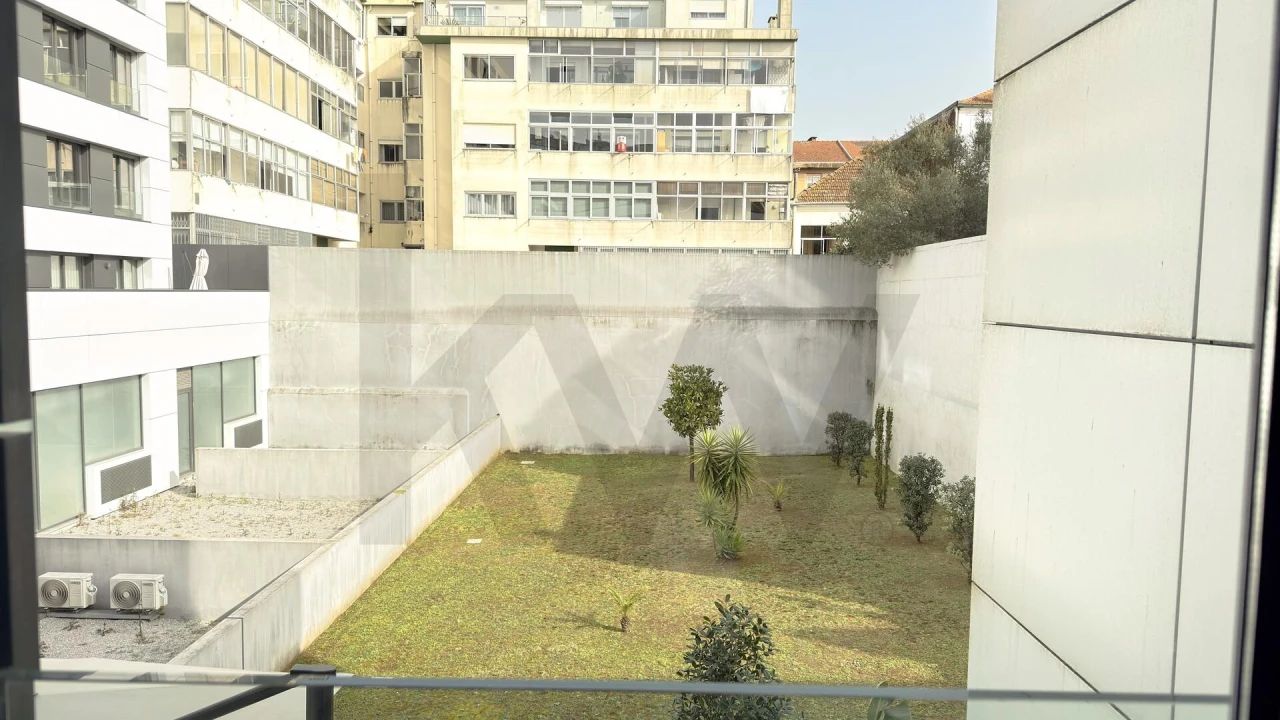 Apartamento T3 para Venda em Cedofeita, Santo Ildefonso, Sé, Miragaia, São Nicolau e Vitória Foto 20