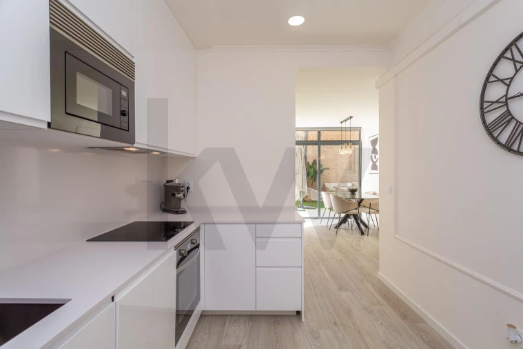 Apartamento T3 para Venda em Arroios Foto 23