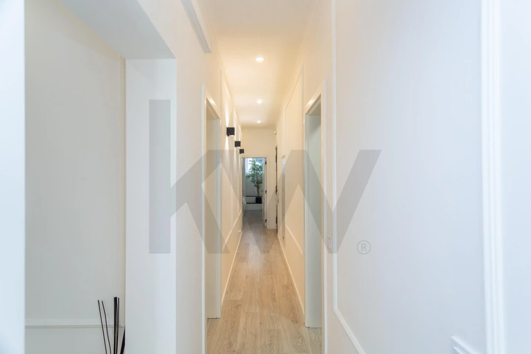Apartamento T3 para Venda em Arroios Foto 12