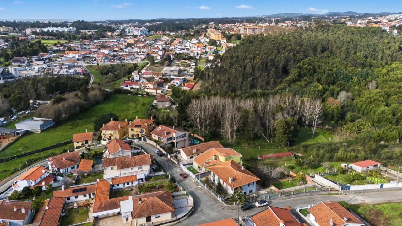 Moradia T3 para Venda em Paços de Brandão Foto 26