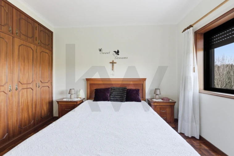 Moradia T3 para Venda em Paços de Brandão Foto 18