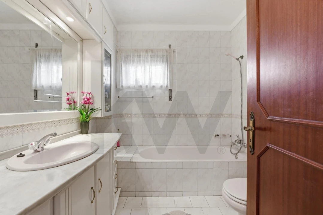 Moradia T3 para Venda em Paços de Brandão Foto 21