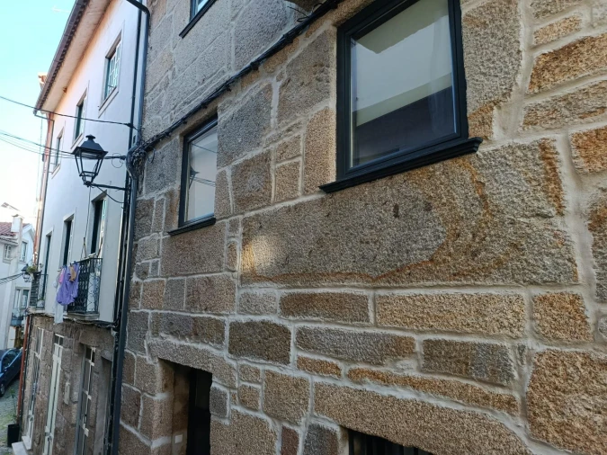 Prédio para Venda em São Pedro do Sul, Várzea e Baiões Foto 1