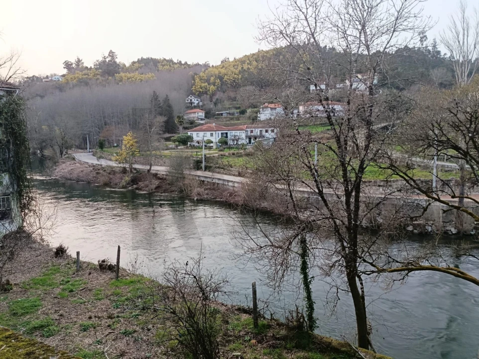 Prédio para Venda em São Pedro do Sul, Várzea e Baiões Foto 43