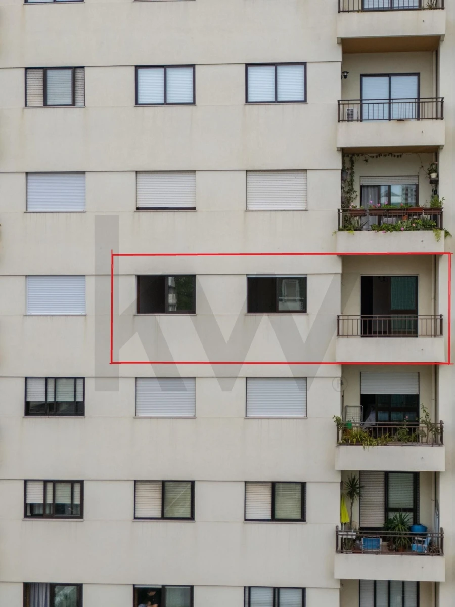 Apartamento T3 para Arrendamento em Pedrouços Foto 21