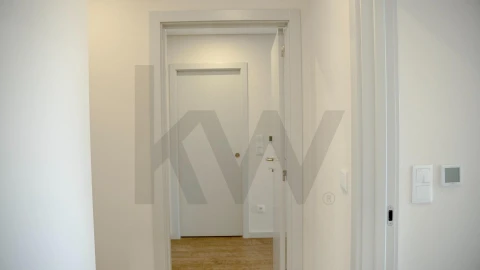 Apartamento T3 para Venda em Cedofeita, Santo Ildefonso, Sé, Miragaia, São Nicolau e Vitória