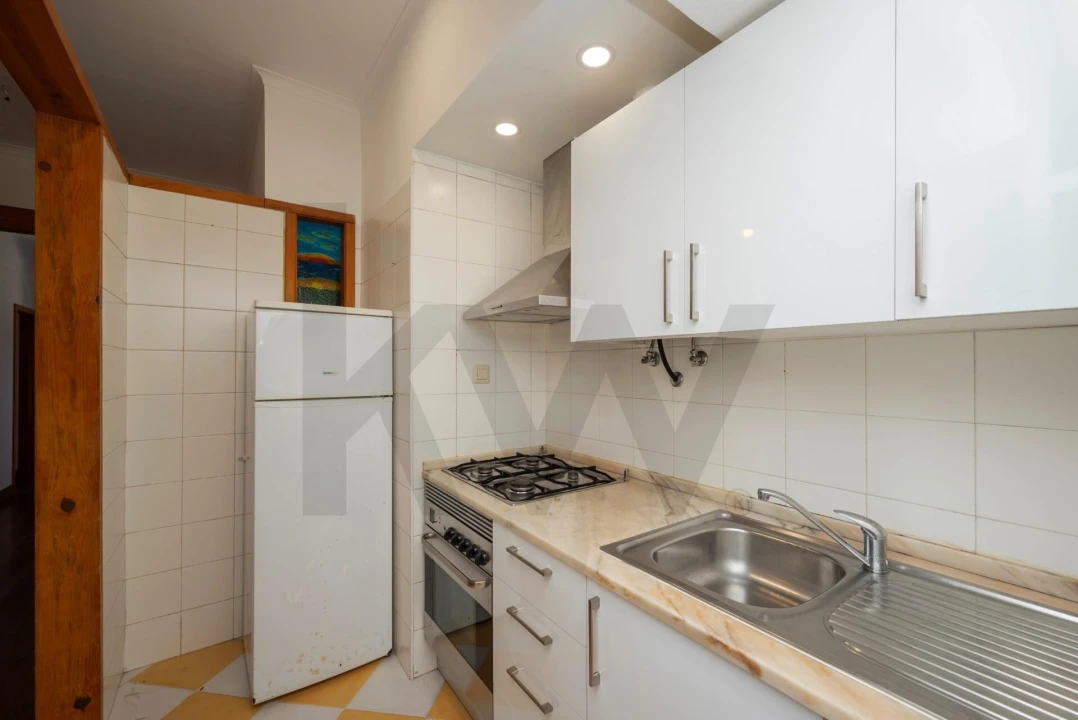 Apartamento T2 para Venda em Algés, Linda-A-Velha e Cruz Quebrada-Dafundo Foto 15