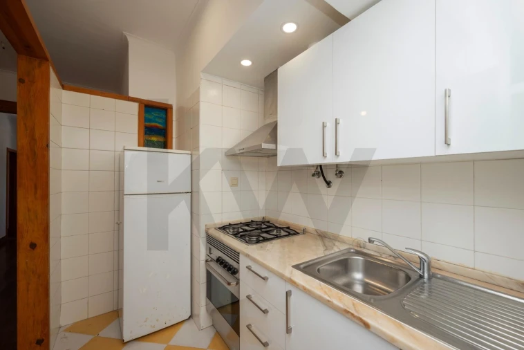 Apartamento T2 para Venda em Algés, Linda-A-Velha e Cruz Quebrada-Dafundo Foto 15