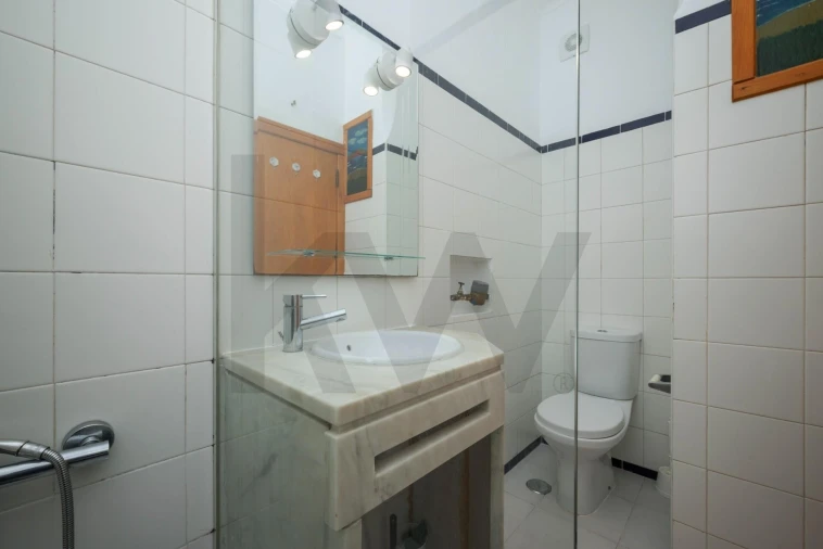 Apartamento T2 para Venda em Algés, Linda-A-Velha e Cruz Quebrada-Dafundo Foto 17