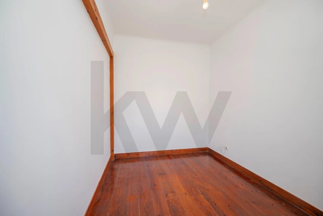 Apartamento T2 para Venda em Algés, Linda-A-Velha e Cruz Quebrada-Dafundo Foto 8