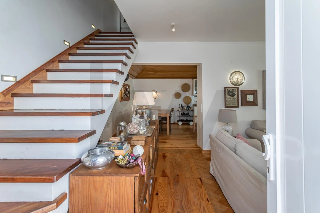 Moradia T5 para Venda em Areeiro Foto 1