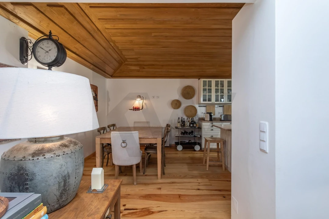 Moradia T5 para Venda em Areeiro Foto 5